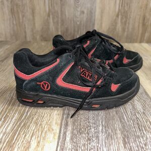 Vans Raily Sneakers Black Red Suede Low Top Skate Shoes US Youth Size 1